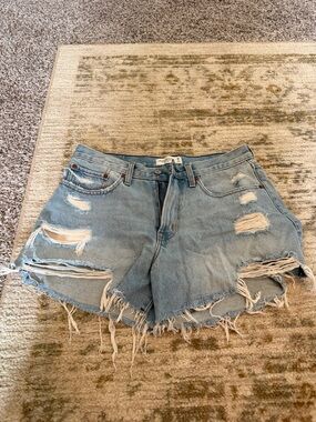 Abercrombie & Fitch Light Blue Distressed Denim Boyfriend Shorts Mid Rise